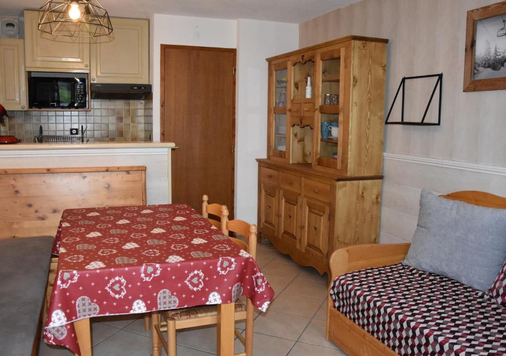 Pralognan-la-Vanoise Apartment | Joli 2 pièces avec terrasse et piscine chauffée - FR-1-464-178