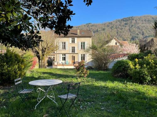 Saint-Bueil House | La Demeure du Val d'Ainan