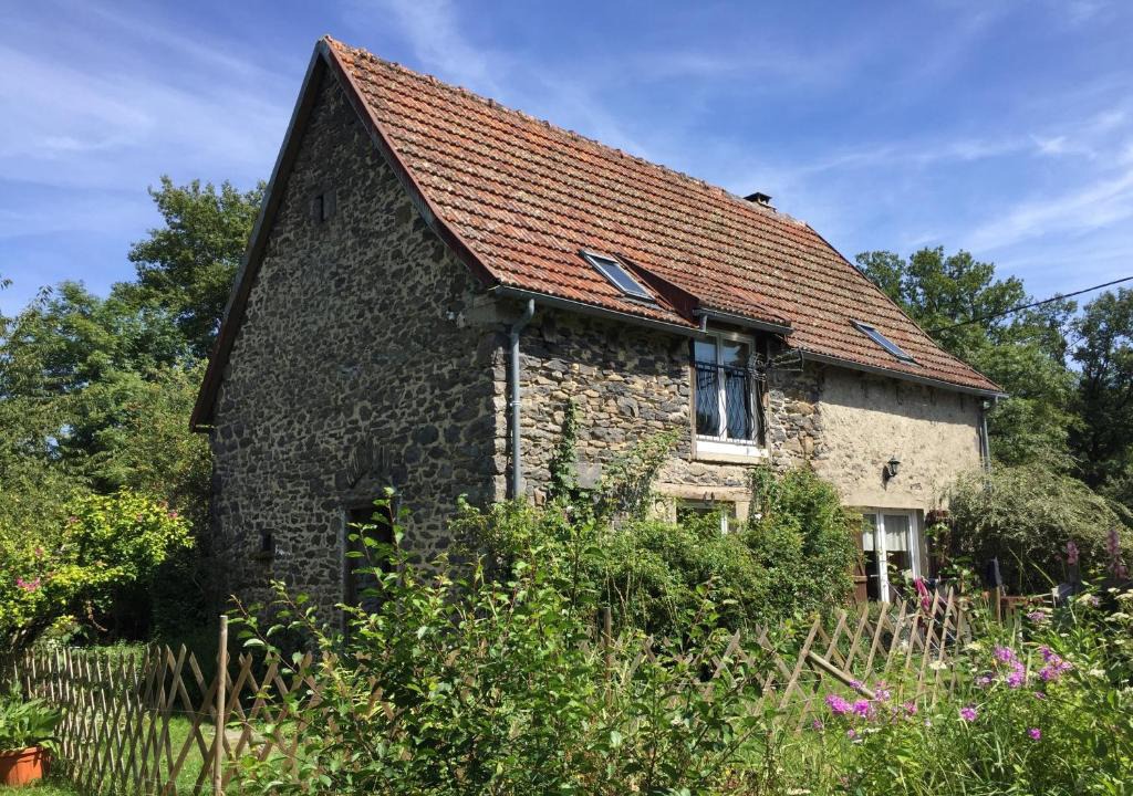 Mauriac House | LA RUCHE