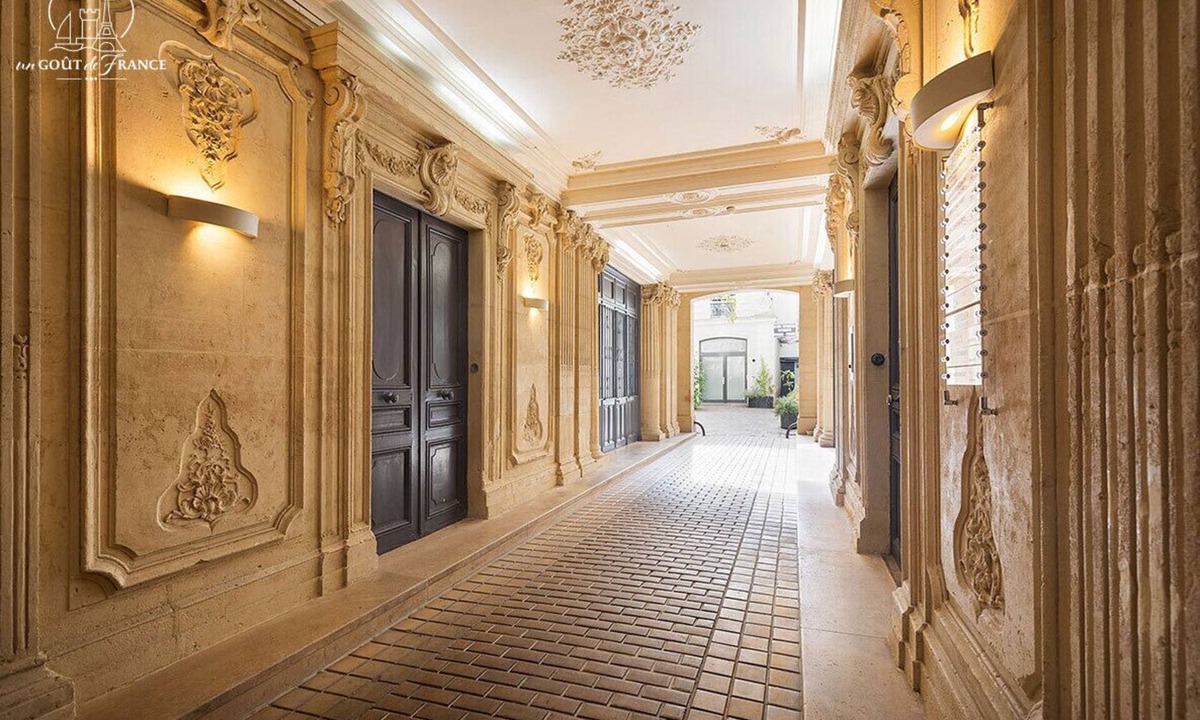 Faubourg-du-Roule House | le Pavillon Ponthieu - Champs-Élysées - A House in Paris - Air Conditioning