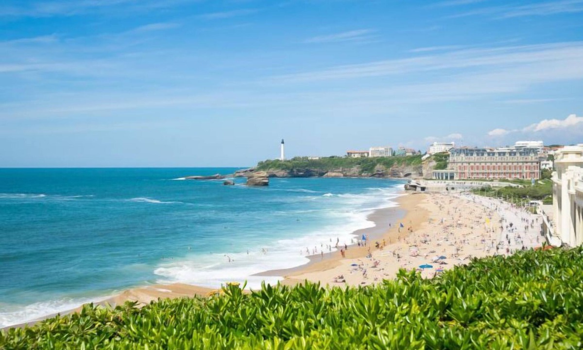 Biarritz Apartment | Le Sahel by Interhome