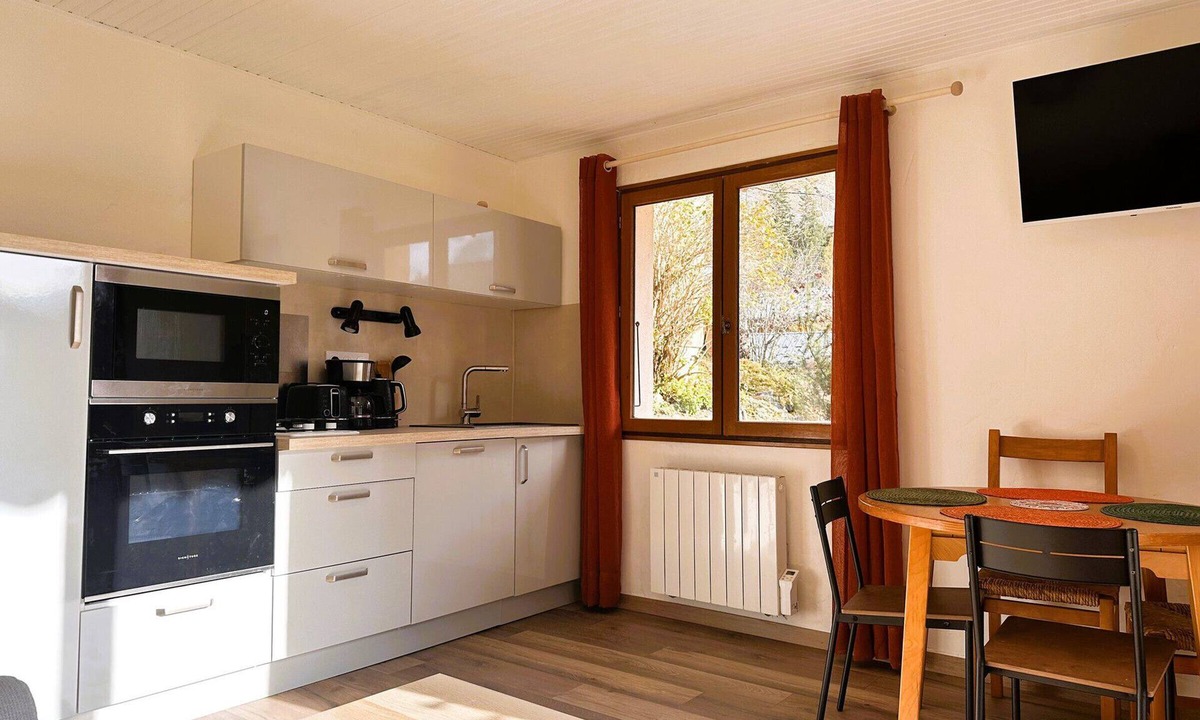Pralognan-la-Vanoise Apartment | Lovely 2-room with garden near ski lift, 4 pers.