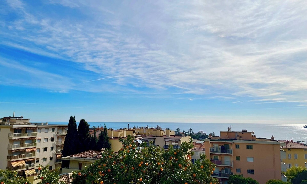 Beaulieu-sur-Mer Apartment | Magnificent 2p apartment in a villa with sea view, terrace & private parking.