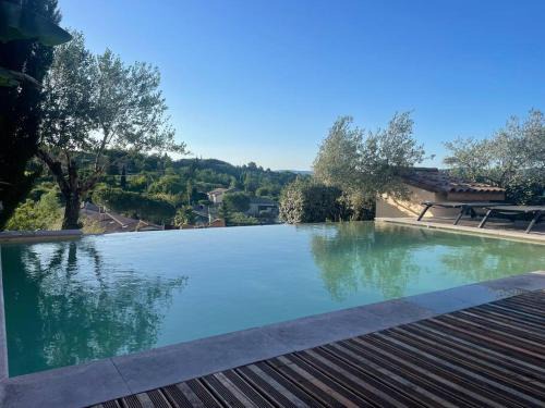 Vinezac House | Magnifique villa avec piscine à débordement