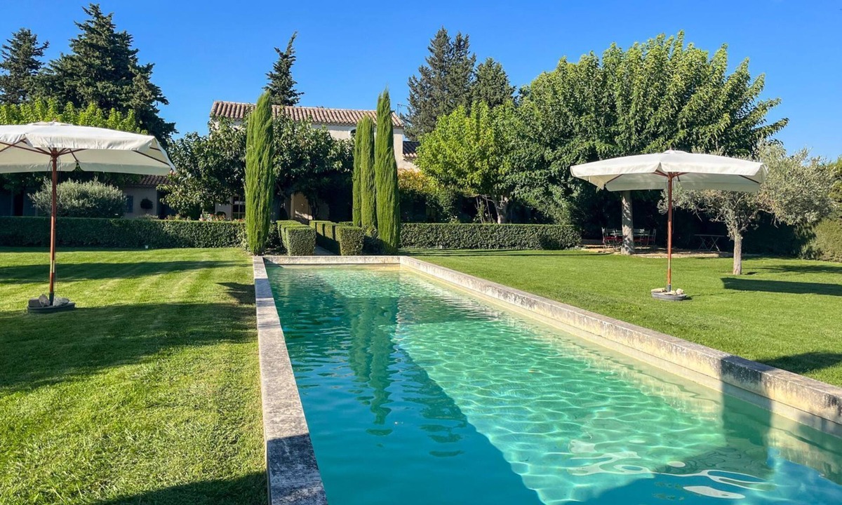 Maillane Villa | Maison Centurion - Five Bedroom Villa, Sleeps 10