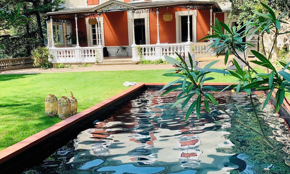 Vienne House | MAISON DE MAITRE + OUTBUILDING - SWIMMING POOL - CINEMA ROOM - VERANDA - GARDEN