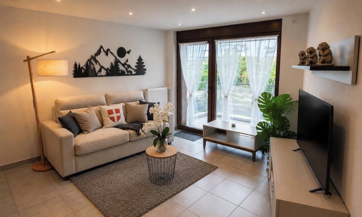 Challes-les-Eaux Apartment | New Appart Cocon chic. 2/4 pers. Lake and Mountain