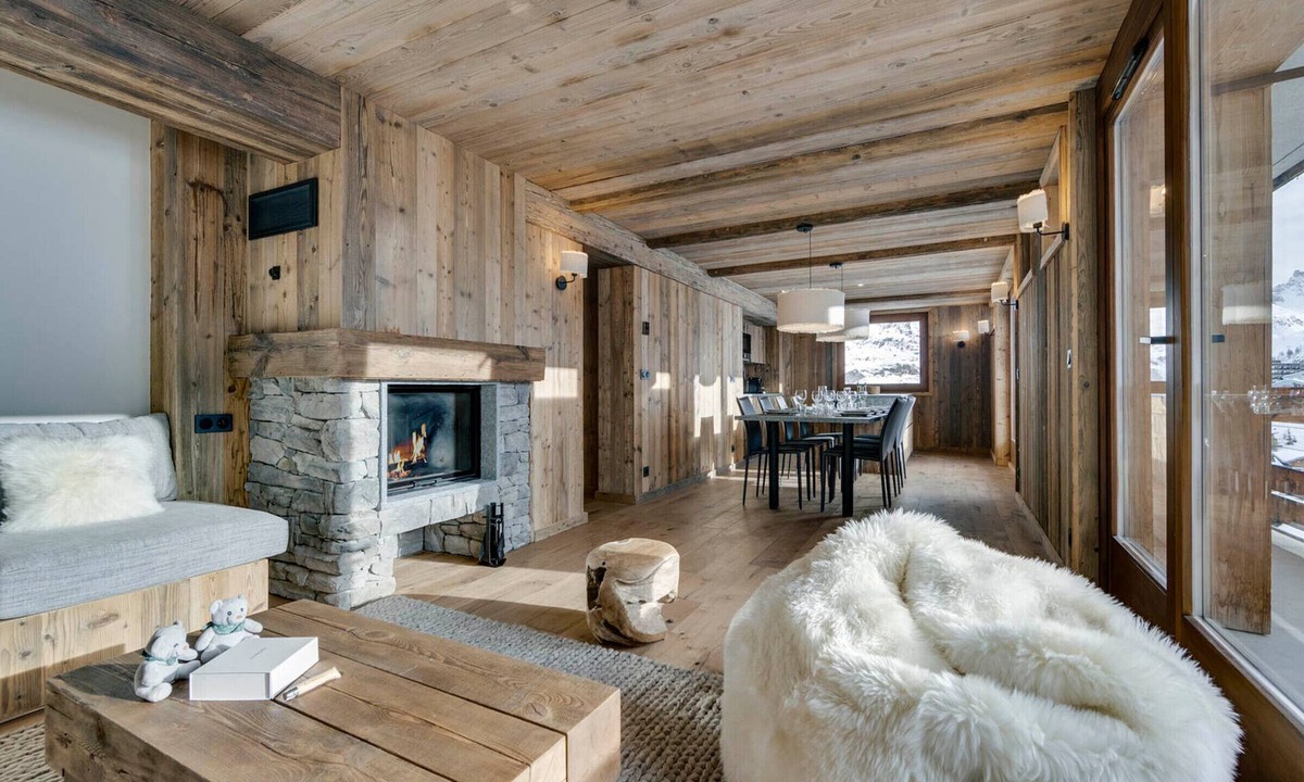 Les Almes Apartment | New bright apartment with parking in Tignes Le Lac