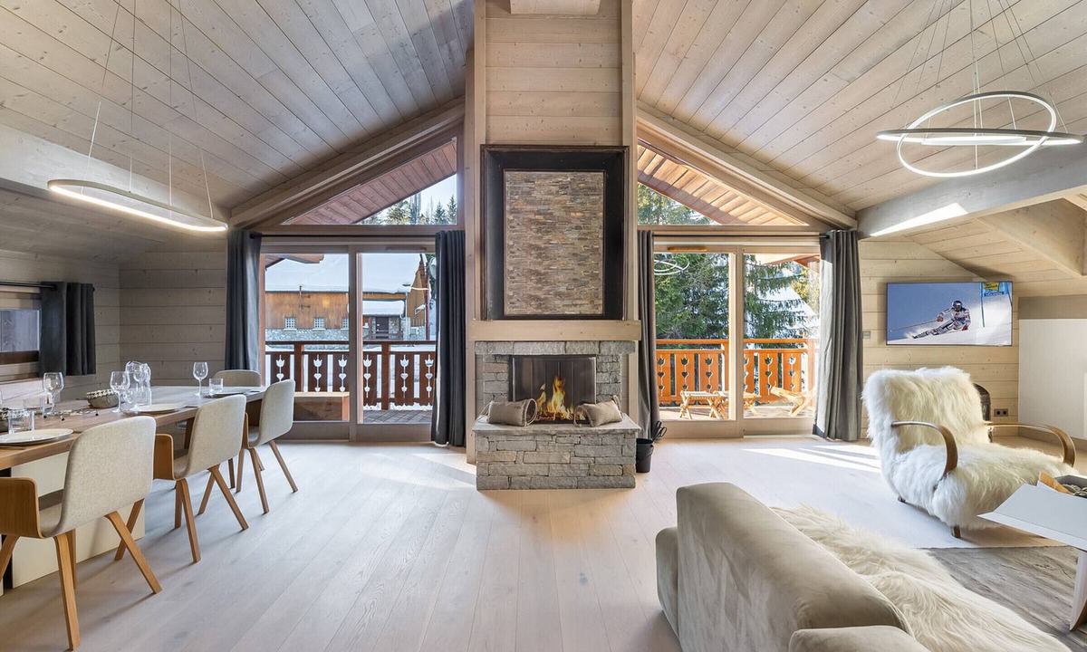 Meribel Apartment | New contemporary apartment with fireplace, near Méribel slopes