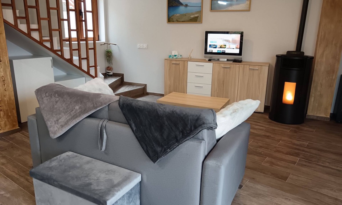 Noyarey House | Noyarey New duplex in mainson, mountain view, terrace, stove and hiking trail