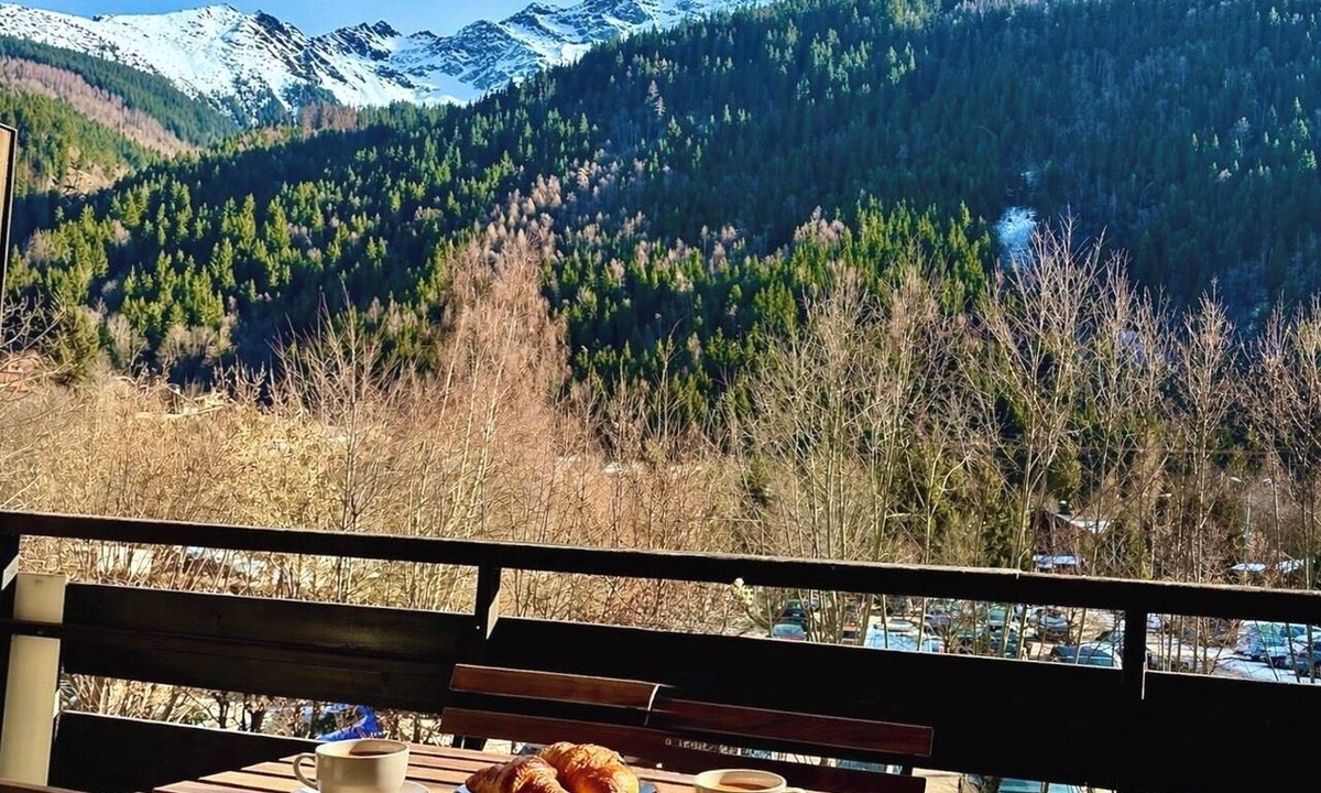 Les Contamines-Montjoie Apartment | Premium Studio - Tour du Mont-Blanc - Swimming pool - View Dôme de Miage