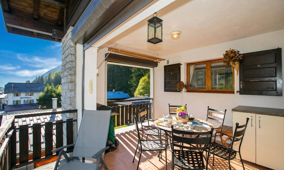 Argentiere Apartment | Résidence Edelweiss 4 Family Ski Apartment | Mountain Views, Argentière (Chamonix), France