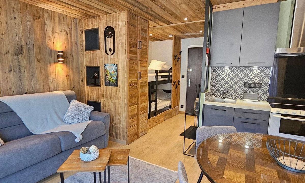 Les Gets Apartment | Renovated studio with kitchenette, balcony, and wifi