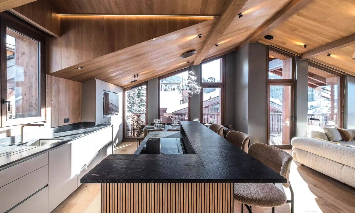 Courchevel Ski Chalet | Residence Belle Place - Chalets for 10 People