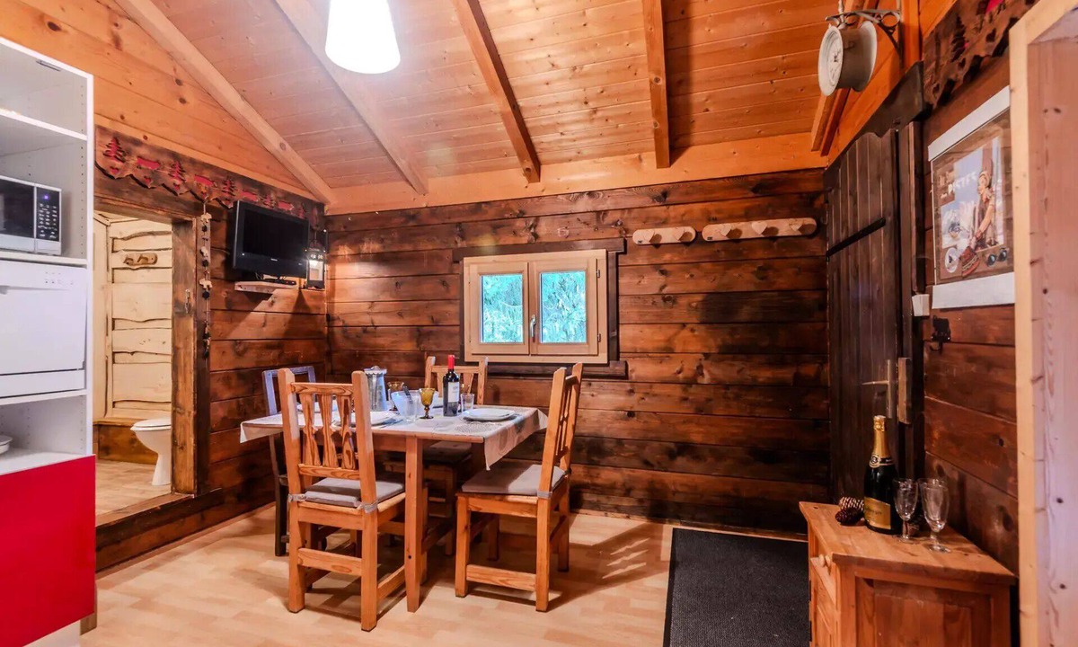 Les Prodains Apartment | Residence Les Balluts - Small chalet 4 people near the Avoriaz cable car