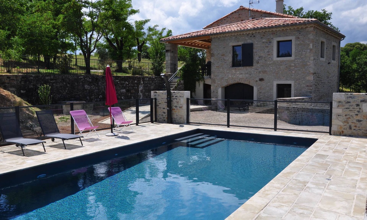 Vinezac House | South Ardèche Cottage 4 * for 12 people on independent plot of 20 000m²