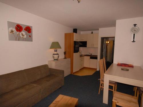 Eaux-Bonnes Apartment | Studio confort 6 pers, balcon Sud-Est, animaux admis - FR-1-859-37