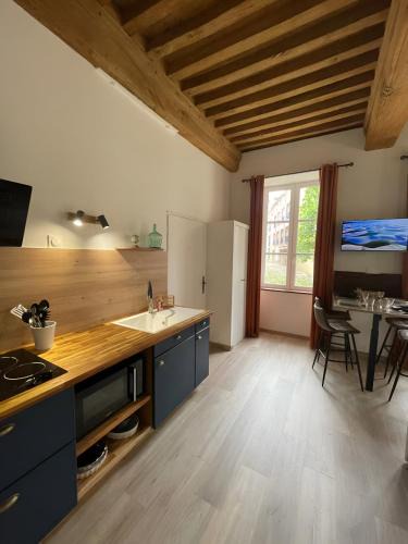 Paray-le-Monial Apartment | Studio cosy -Hyper centre -Tout à pied