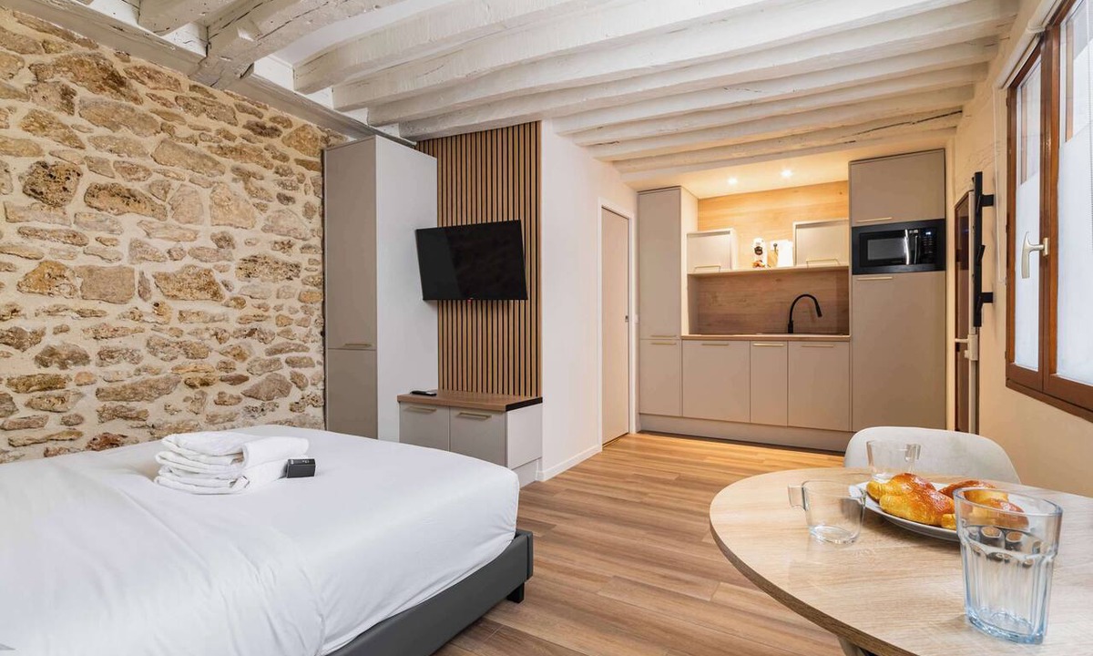 4th Arrondissement Apartment | Studio refait a neuf ile saint louis Paris 4 - 2P