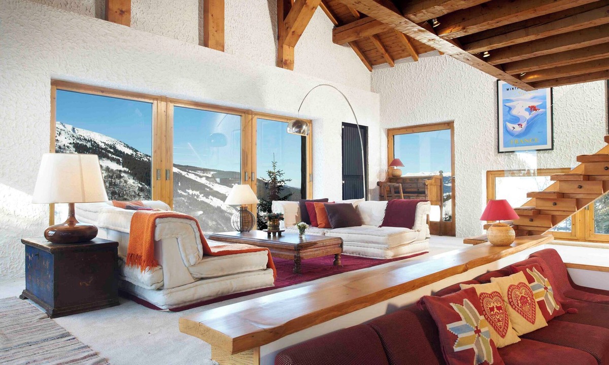 Meribel Centre Ski Chalet | Stunning Chalet with incredible views only 3 mins from the piste.
