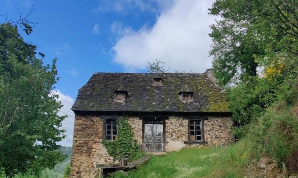Murols House | The Old Stone House at La foret du Dragon