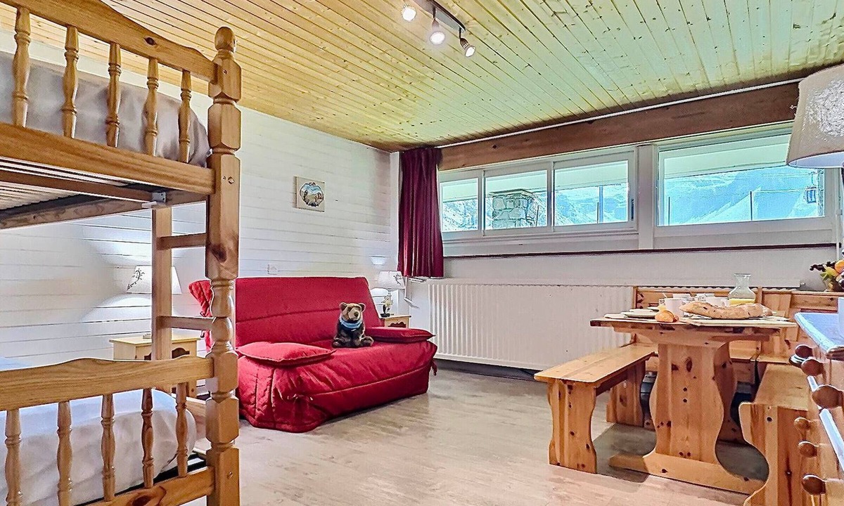 Tignes le Lac Apartment | Tignes: Cozy apartment 4 pers, ski-in/ski-out, pets allowed