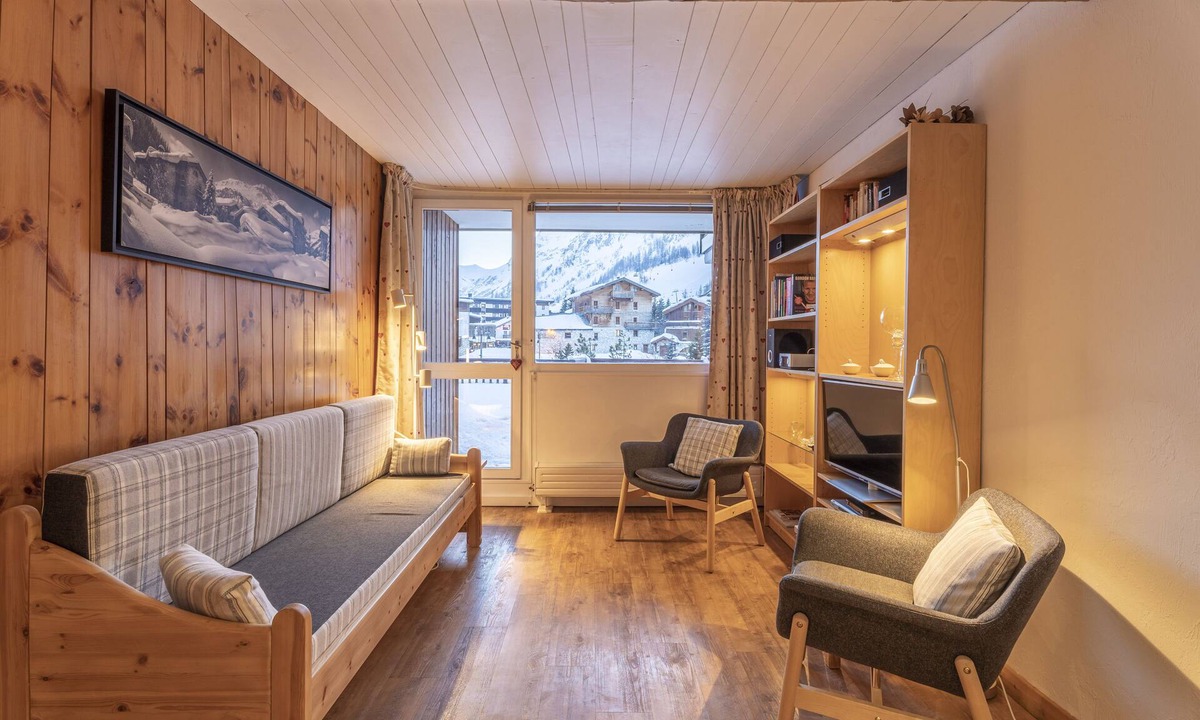 Val-d'Isere Apartment | TOWN CENTRE AMAZING VIEWS QUALITY PROPERTY PRIVATE TERRACE