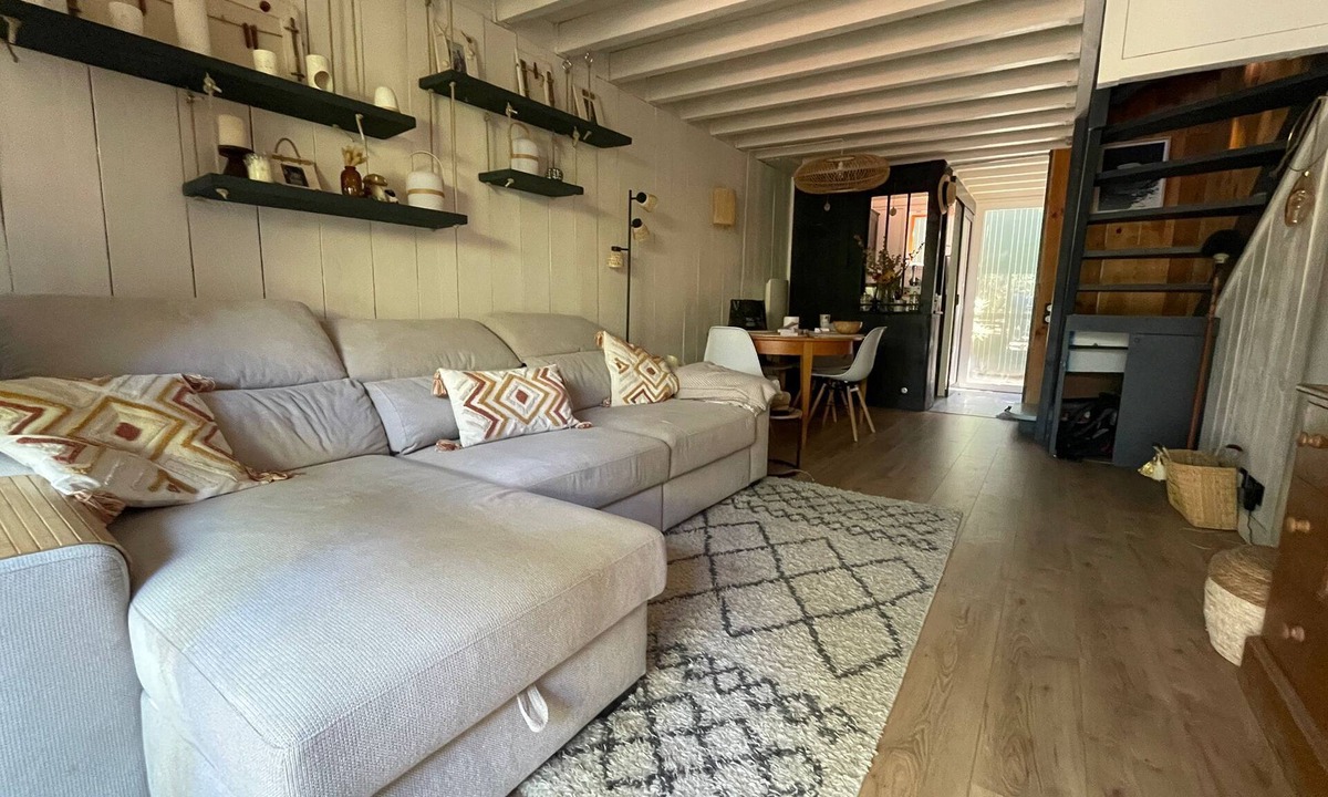 Claouey Apartment | Triplex with terrace in the pine forest. 5-minute walk to shops and market,