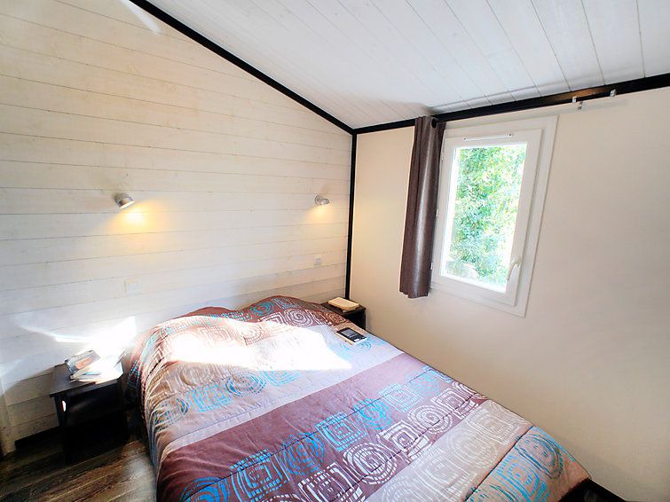 Monclar-de-Quercy House | Vacation home Hameaux des Lacs in Monclar de Quercy - 4 persons, 2 bedrooms