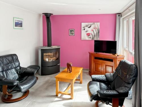 Mandailles-Saint-Julien House | Vallée de la Jordanne, Maison cosy 6pers, terrasse