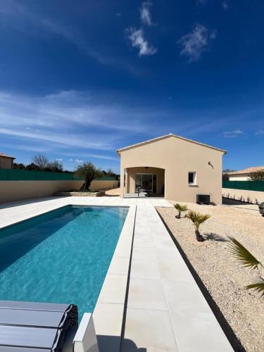 Saint-Remeze House | Villa Oléa avec piscine privée et proche des Gorges de l'Ardèche