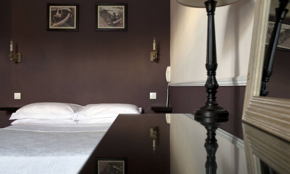 Liberation Hotel | Villa Saint Hubert