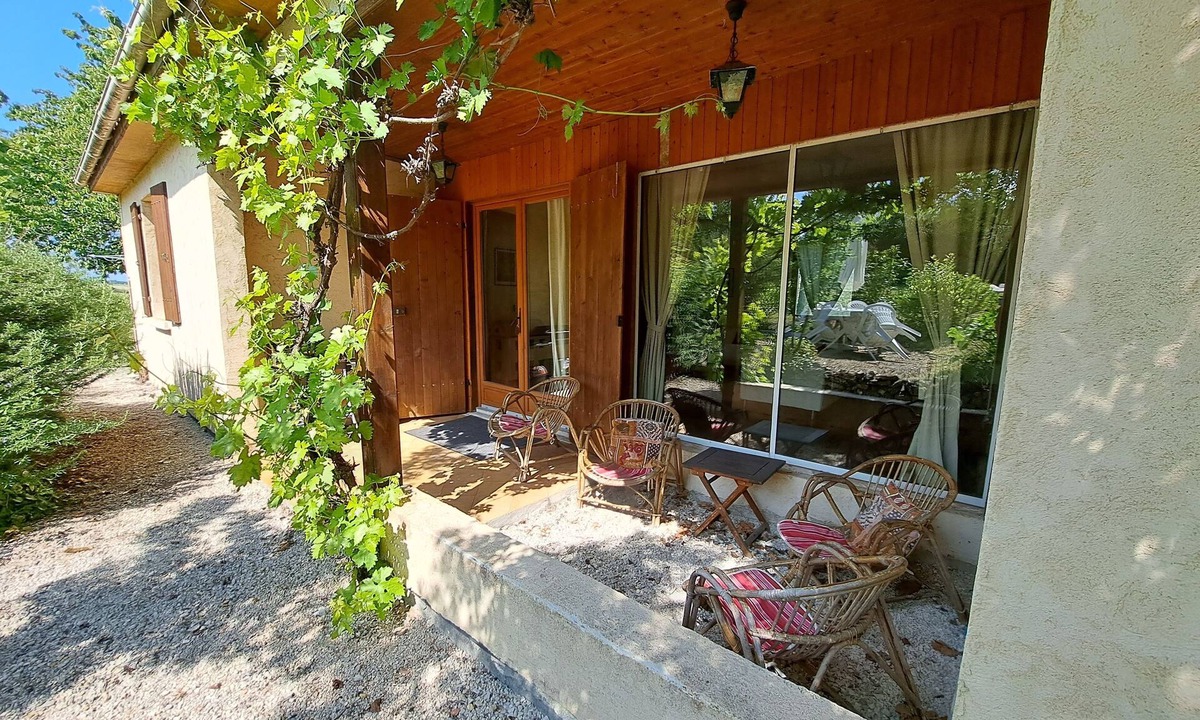 Saint-Pierre-de-Juillers House | 🌞 Welcome to Pavillon Family Villa at Les Vallaies 🌿🏡
