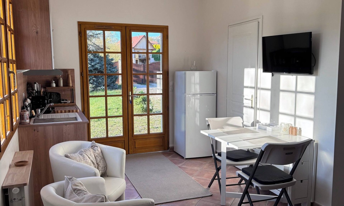 Saint-Martin-d'Uriage Apartment | Your Alpine Retreat — Spa Treatments, Fine Dining, and Adventure