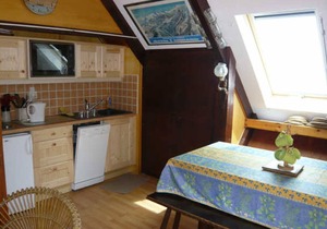 Authentic Chalet Near Ski Slopes and Trails