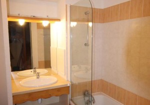 Chalet 3 Pièces 6 Pers. avec Terrasse à SuperDévoluy - FR-1-504-450