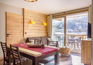 Wifi, 300m from resort center, swimming pool, balcony, tv, ski locker, 40-47m², Tignes