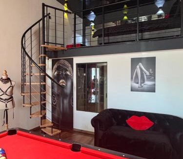 Lons-le-Saunier Apartment | Évasion secrète, Love room & SPA