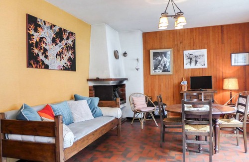 Les Houches Apartment | 100 m² Apartment ∙ 3 bedrooms ∙ 6 guests