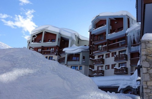 Tignes Apartment | 100m from resort center, 1st floor, balcony, 22m², Tignes
