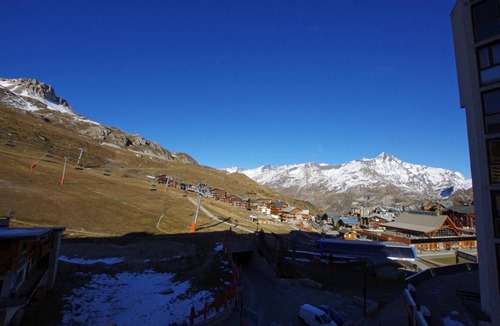 Tignes le Lac Apartment | 10m from resort center, 5th floor, tv, ski locker, 16m², Tignes