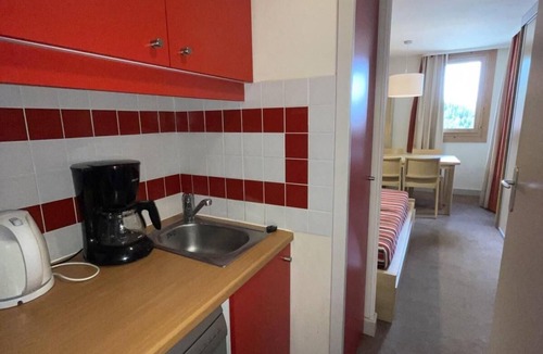 Plagne 1800 Apartment | 150m from resort center, Ground floor, view mountain, terrace, tv, 25m², La Plagne
