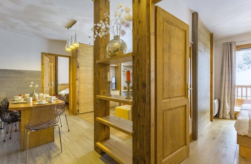 Les Brevieres Apartment | 150m from resort center, fitness, swimming pool, sauna, hammam, balcony, tv, 40m², Tignes