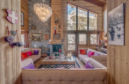 Les Brevieres Ski Chalet | 180 m² Chalet ∙ 6 bedrooms ∙ 12 guests