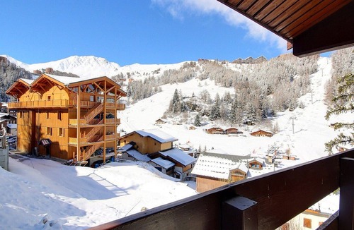 Plagne 1800 Apartment | 2-room apartment with pool access in Plagne 1800