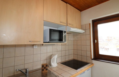 Le Lavachet Apartment | 2-room apartment, ski-in/ski-out, southwest balcony, pets allowed
