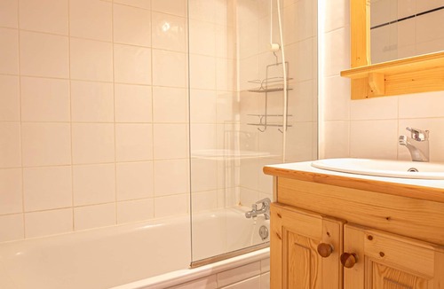 Aussois Apartment | 2-room duplex for 6 at the foot of the slopes, pets allowed