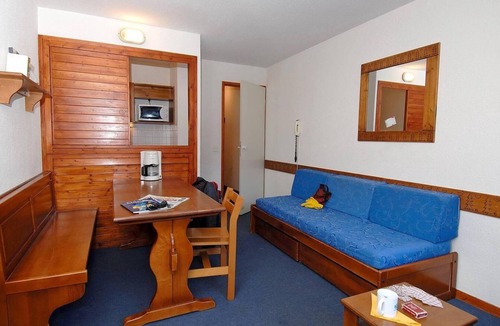 Val-d'Isere Apartment | 200m from resort center, balcony, tv, ski locker, 26-30m², Val d'Isère