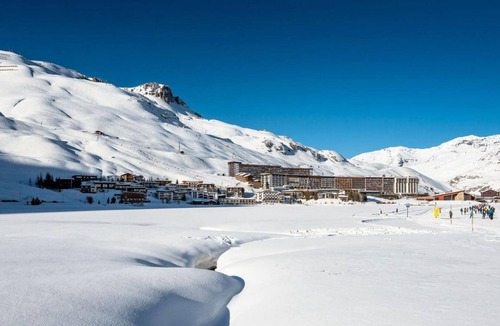 Tignes le Lac Apartment | 20m from resort center, Ground floor, balcony, tv, ski locker, 28m², Tignes