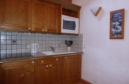 Pralognan-la-Vanoise Apartment | 2nd floor, balcony, tv, 35m², Pralognan-la-Vanoise